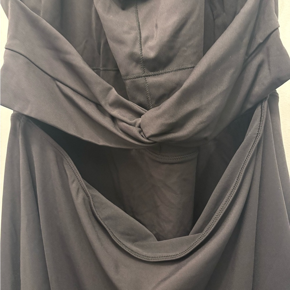 Halara Active Backless Twisted Cool Touch Dress X… - image 9